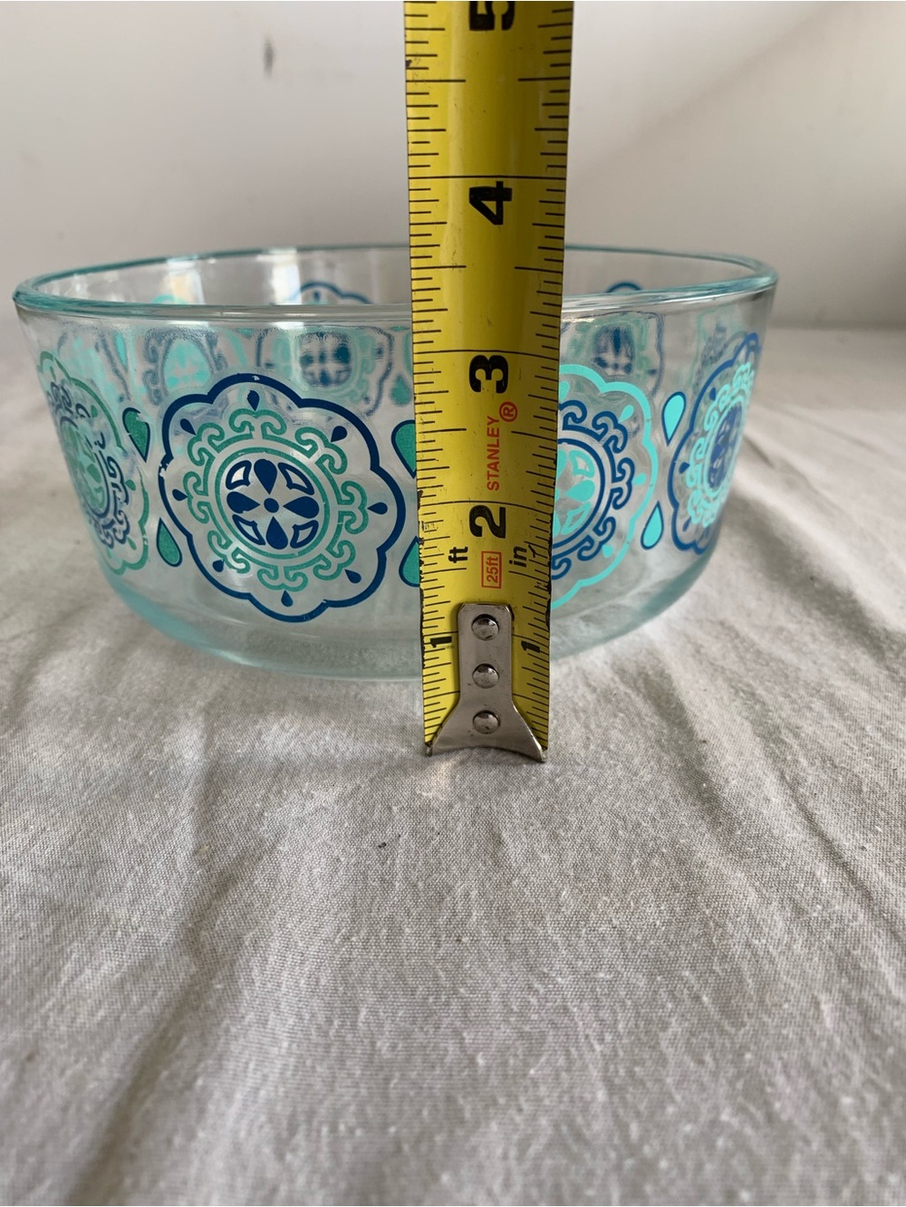 Pyrex Bowl - Picture 8 of 8